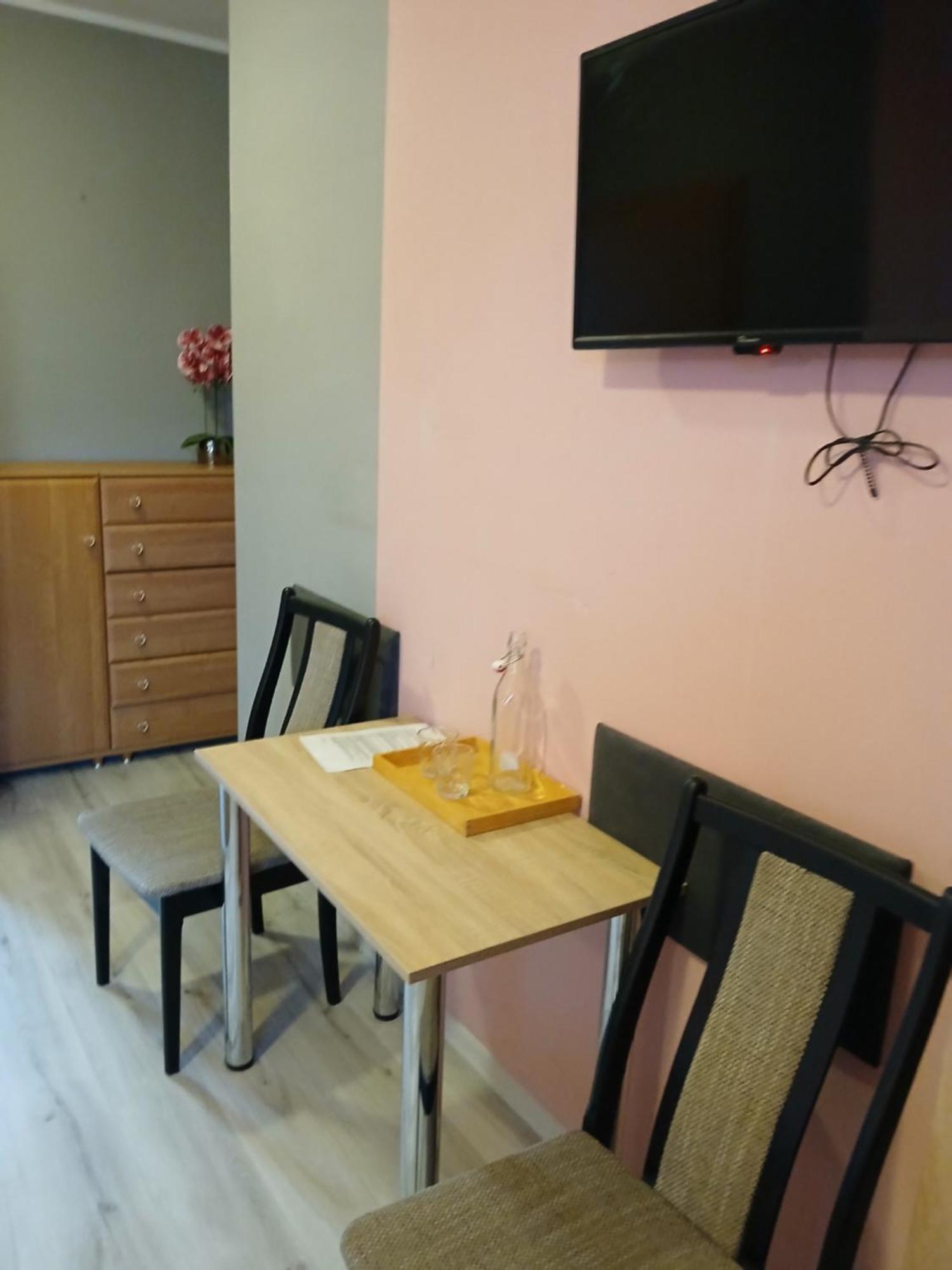 Dom Brama Mazur Bed & Breakfast โอสโตรดา ภายนอก รูปภาพ