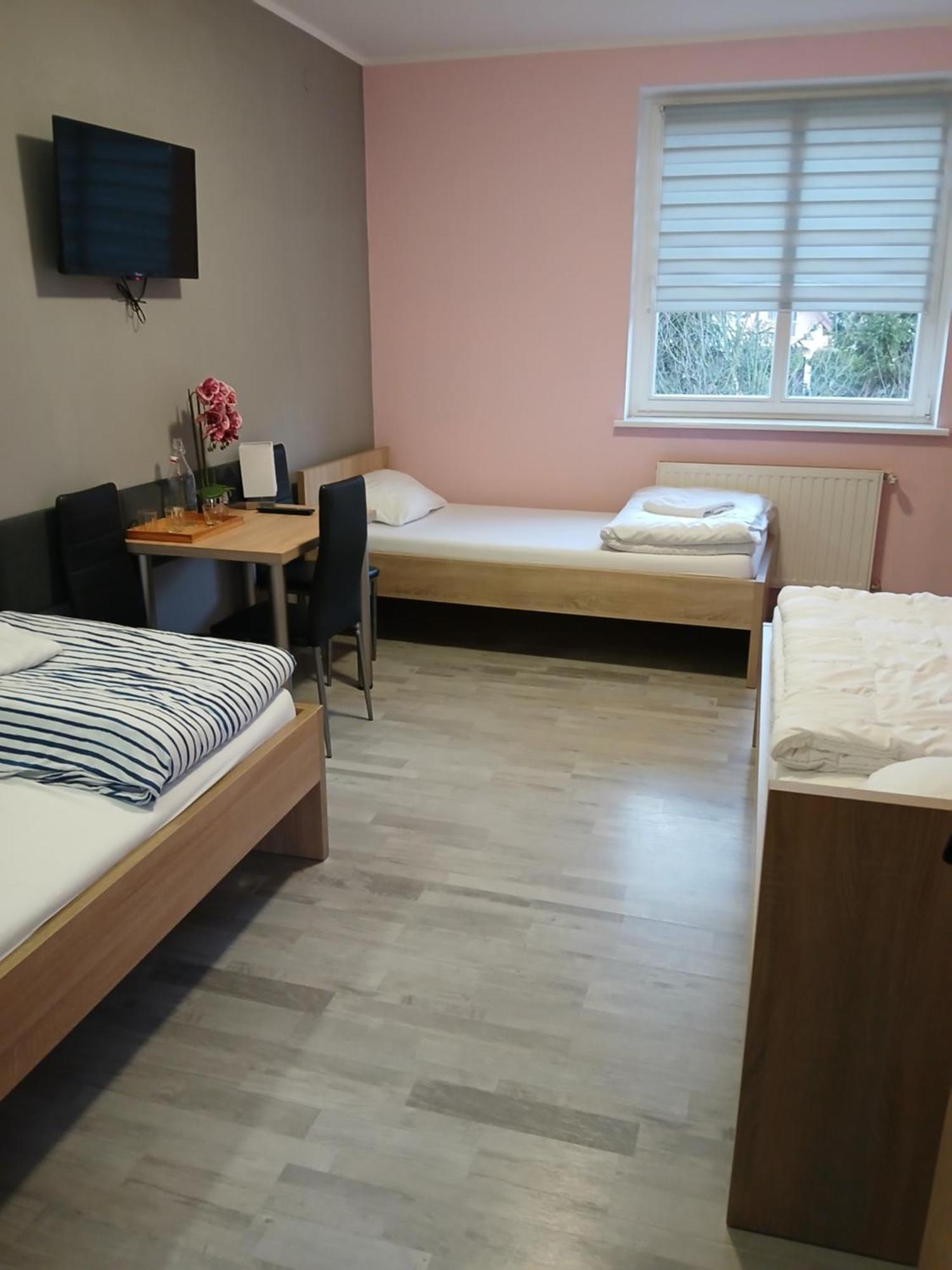 Dom Brama Mazur Bed & Breakfast โอสโตรดา ภายนอก รูปภาพ